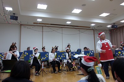 児クリスマスコンサート2.jpg