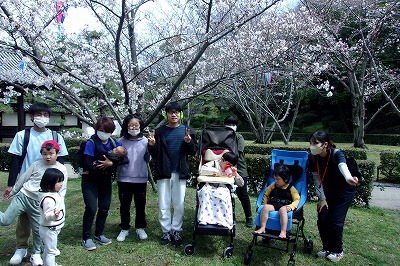児20240404丸亀城2.jpg