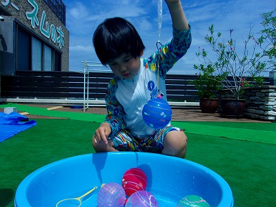 児20250815-ヨーヨー釣り＆金魚すくい2.jpg